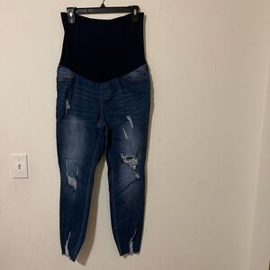 Song Maternity size Large distressed skinny jeans with elastic waist band